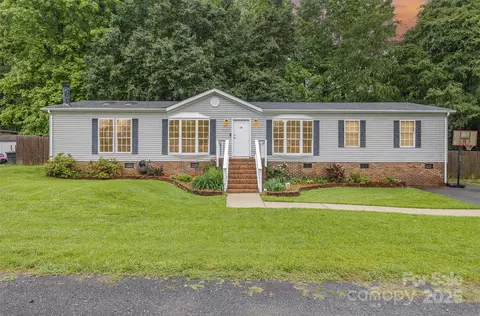 403 Carpenter Parker Ln, Rock Hill, SC 29730