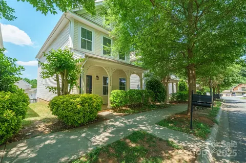11530 Galashiels Dr, Huntersville, NC 28078