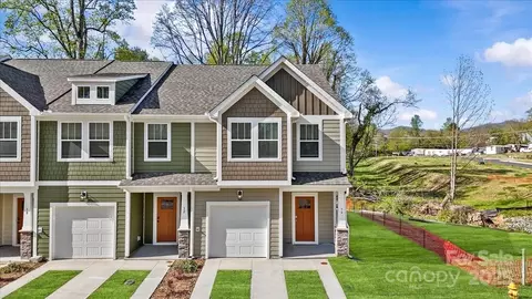 14 Moon Haven Way, Arden, NC 28704