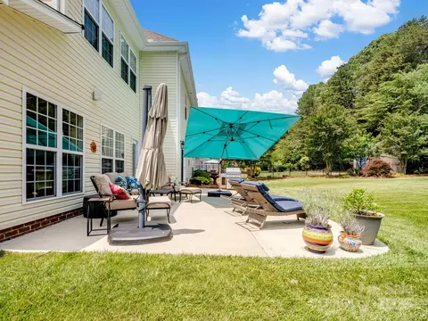 Exterior - 7627 Woodcrest Dr, Stanley, NC 28164 photo 6 of 10