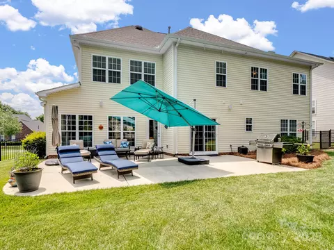 Exterior - 7627 Woodcrest Dr, Stanley, NC 28164 photo 5 of 10