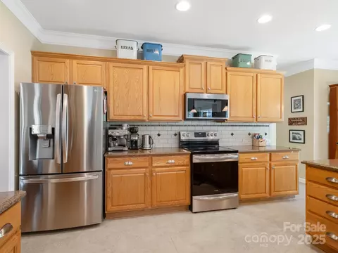 Kitchen - 7627 Woodcrest Dr, Stanley, NC 28164 photo 4 of 6