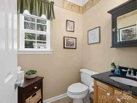 Bath - 7627 Woodcrest Dr, Stanley, NC 28164 photo 1 of 5