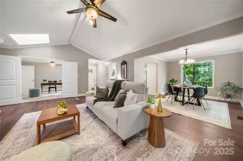 Living - 7 Turtle Ln, Clover, SC 29710 photo 1 of 5