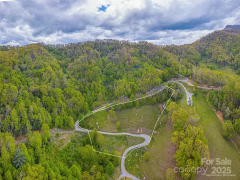 00 Quest Cv, Clyde, NC 28721 photo 12