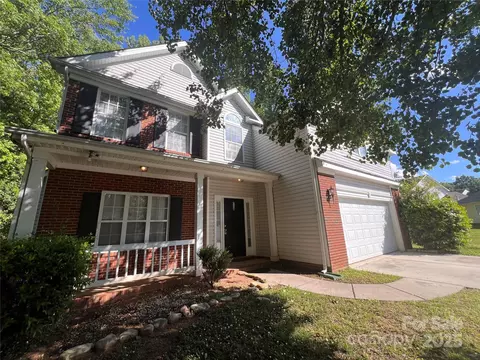 716 Coy Ct, Charlotte, NC 28216