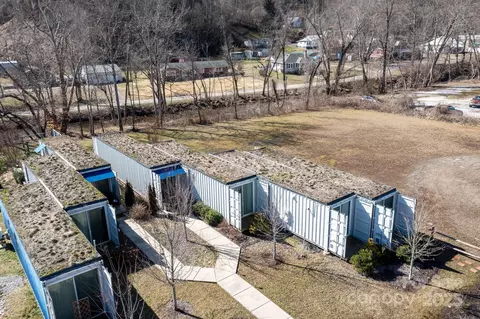 117 Commerce St, Old Fort, NC 28762