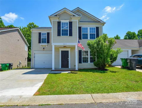 7311 Fig Ln, Charlotte, NC 28215