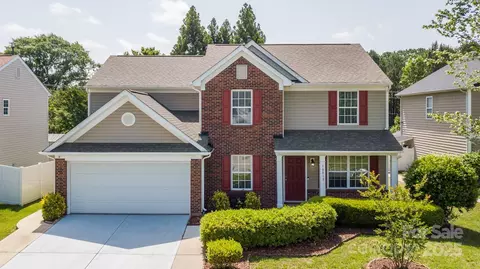 10815 Mountain Springs Dr, Charlotte, NC 28278