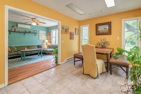 124 Beaverdam Loop Rd, Candler, NC 28715 photo 5