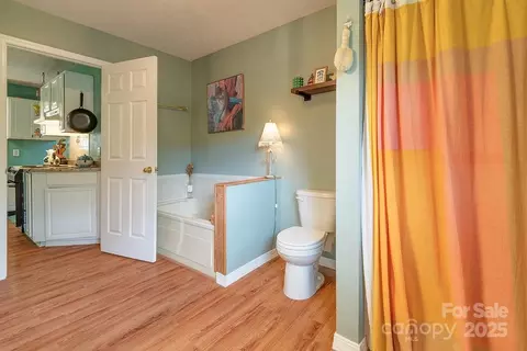 124 Beaverdam Loop Rd, Candler, NC 28715 photo 18