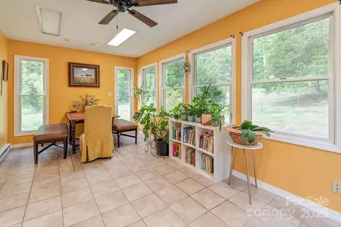 124 Beaverdam Loop Rd, Candler, NC 28715 photo 4