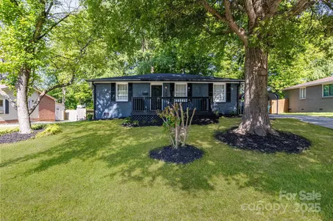 3637 Glenville Ave, Charlotte, NC 28215