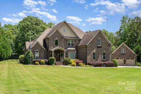 5183 Mill Race Ln, Lancaster, SC 29720