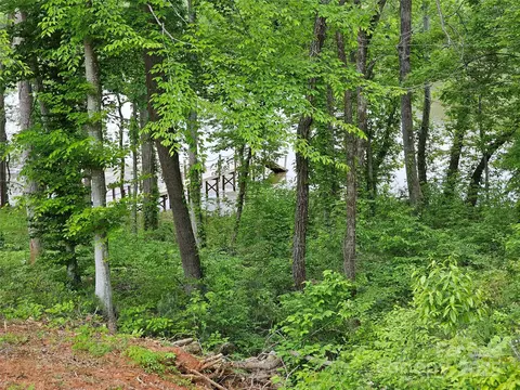 175 Edgewater Nw Pt NW, Valdese, NC 28655 photo 11