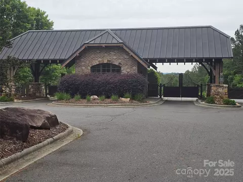 175 Edgewater Nw Pt NW, Valdese, NC 28655 photo 5