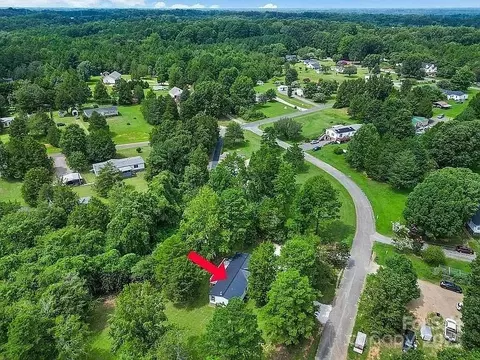 10379 Turnplow Dr, Davidson, NC 28036 photo 8