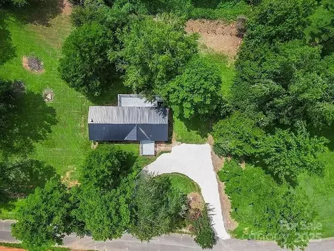 10379 Turnplow Dr, Davidson, NC 28036 photo 7