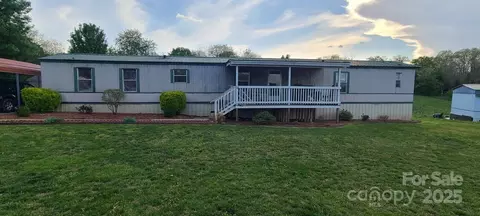 181 Trivette Rd, Harmony, NC 28634 photo 2