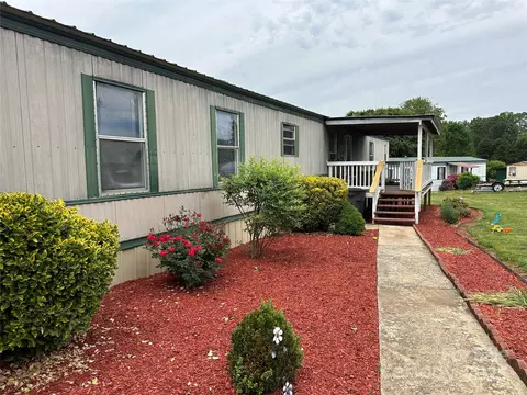 181 Trivette Rd, Harmony, NC 28634