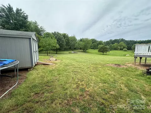 181 Trivette Rd, Harmony, NC 28634 photo 16