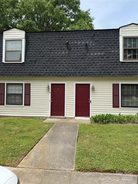 2224 Yorkhills 7 Dr #7, Charlotte, NC 28217