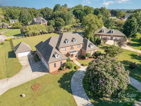 150 Northchase Dr, Concord, NC 28027