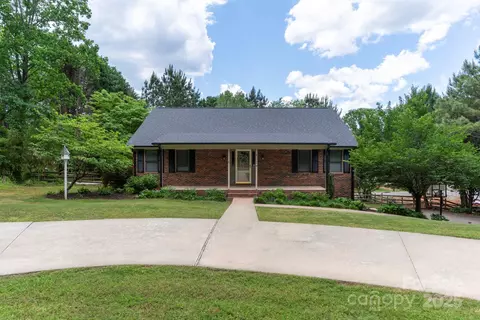 8024 Bradford Ln, Denver, NC 28037 photo 7