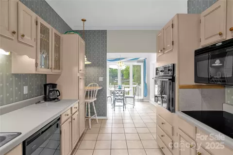 235 Pebble Point Rd, Salisbury, NC 28146 photo 9