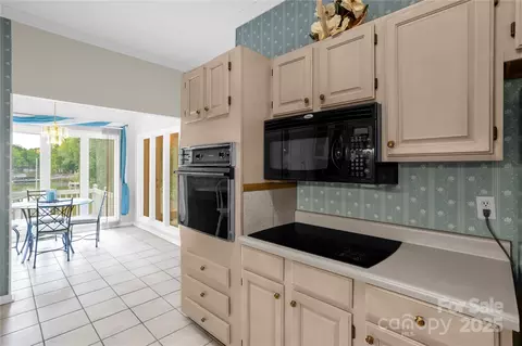 235 Pebble Point Rd, Salisbury, NC 28146 photo 8