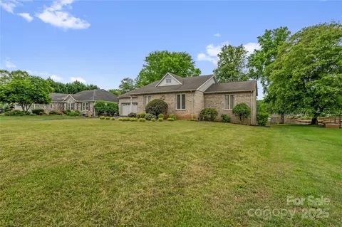 235 Pebble Point Rd, Salisbury, NC 28146 photo 32