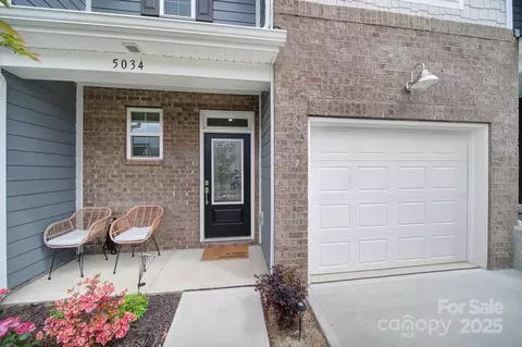 5034 Moss Pine Way, Tega Cay, SC 29708 photo 2