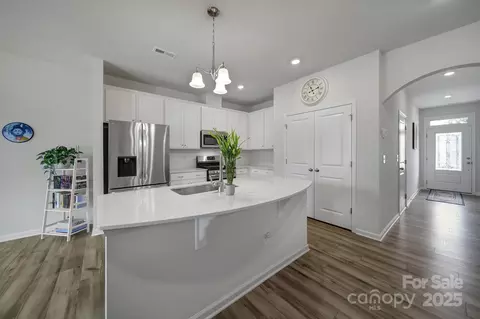 5034 Moss Pine Way, Tega Cay, SC 29708 photo 8