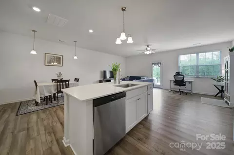 5034 Moss Pine Way, Tega Cay, SC 29708 photo 9