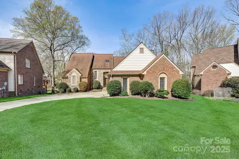 5108 Tedorill Ln, Charlotte, NC 28226