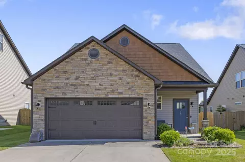 19 Wetland Way, Arden, NC 28704