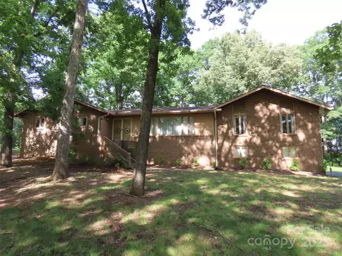 4476 Nc Hwy 200 Rd, Stanfield, NC 28163