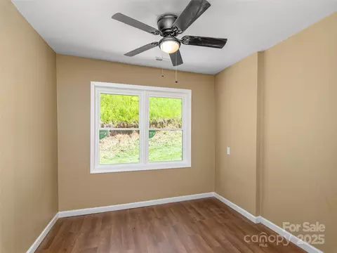 280 Noland Dr, Clyde, NC 28721 photo 19