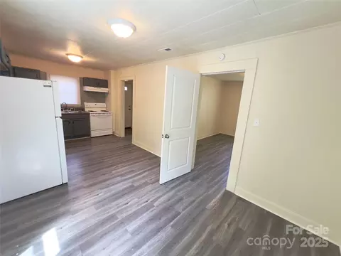 Living - 2482 E Nc 10 Hwy, Conover, NC 28613 photo 4 of 4