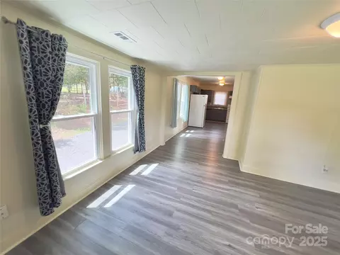 Living - 2482 E Nc 10 Hwy, Conover, NC 28613 photo 2 of 4