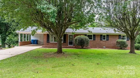 1753 28th Ne St NE, Hickory, NC 28601