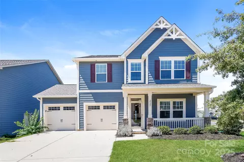 2327 Glenway Trail Ct, Pineville, NC 28134