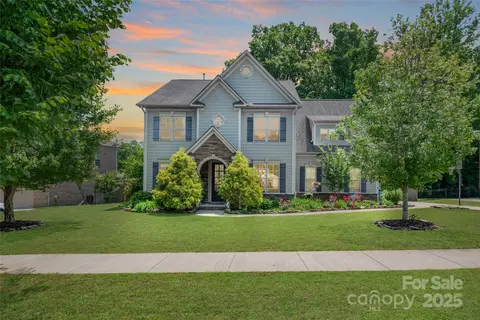 4225 Abernathy Pl, Harrisburg, NC 28075