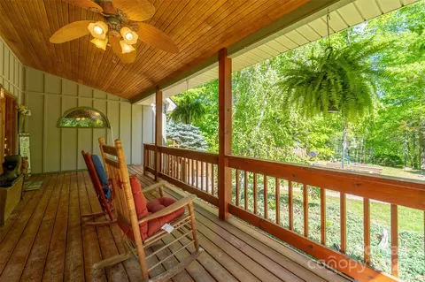 Exterior - 211 Natural Trl, Sylva, NC 28779 photo 5 of 15