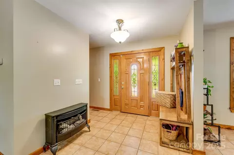 Entry Way - 211 Natural Trl, Sylva, NC 28779 photo 2 of 2