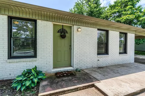 413 Picadilly Ln, Troutman, NC 28166
