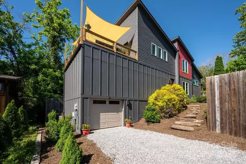 77 5th Ave, Asheville, NC 28806