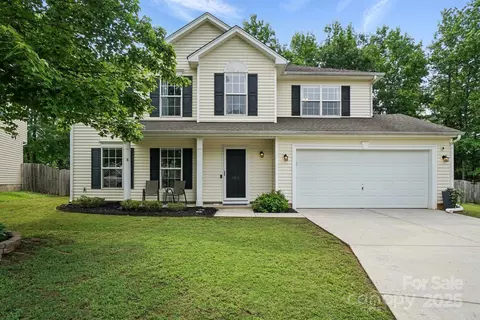 8381 Chatsworth Dr, Indian Land, SC 29707