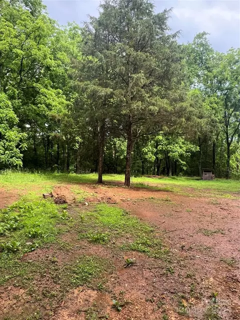 41010 Nc Hwy 740 3 Hwy #3, New London, NC 28127