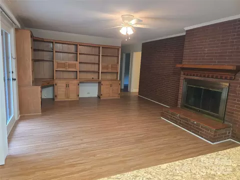 Living - 520 Crestview Dr, Albemarle, NC 28001 photo 3 of 5